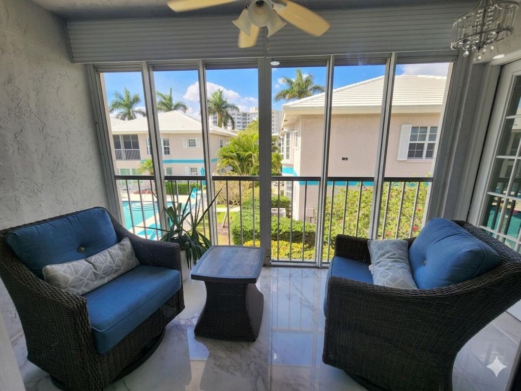 75 Venetian Drive, Unit D-11, Delray Beach, FL 33483 Photo
