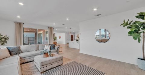 4651 Scenic Vista Dr, Folsom, CA 95630 Photo