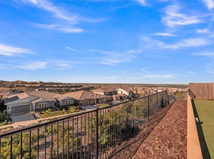 4651 Scenic Vista Dr, Folsom, CA 95630 Photo
