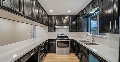 430 Becky Way, Waterford, CA 95386 Photo