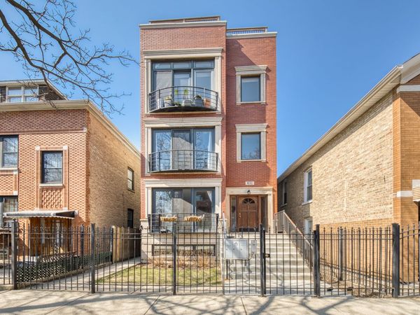 832 N Washtenaw Avenue , Unit 3, Chicago, IL 60622