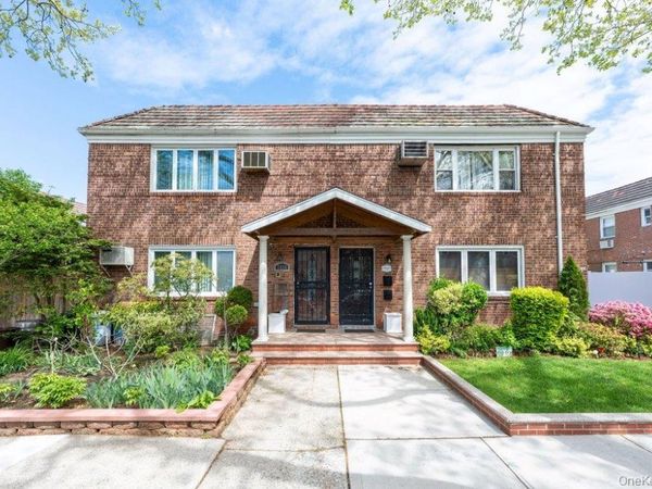 73-37 197th Street , Fresh Meadows, NY 11366