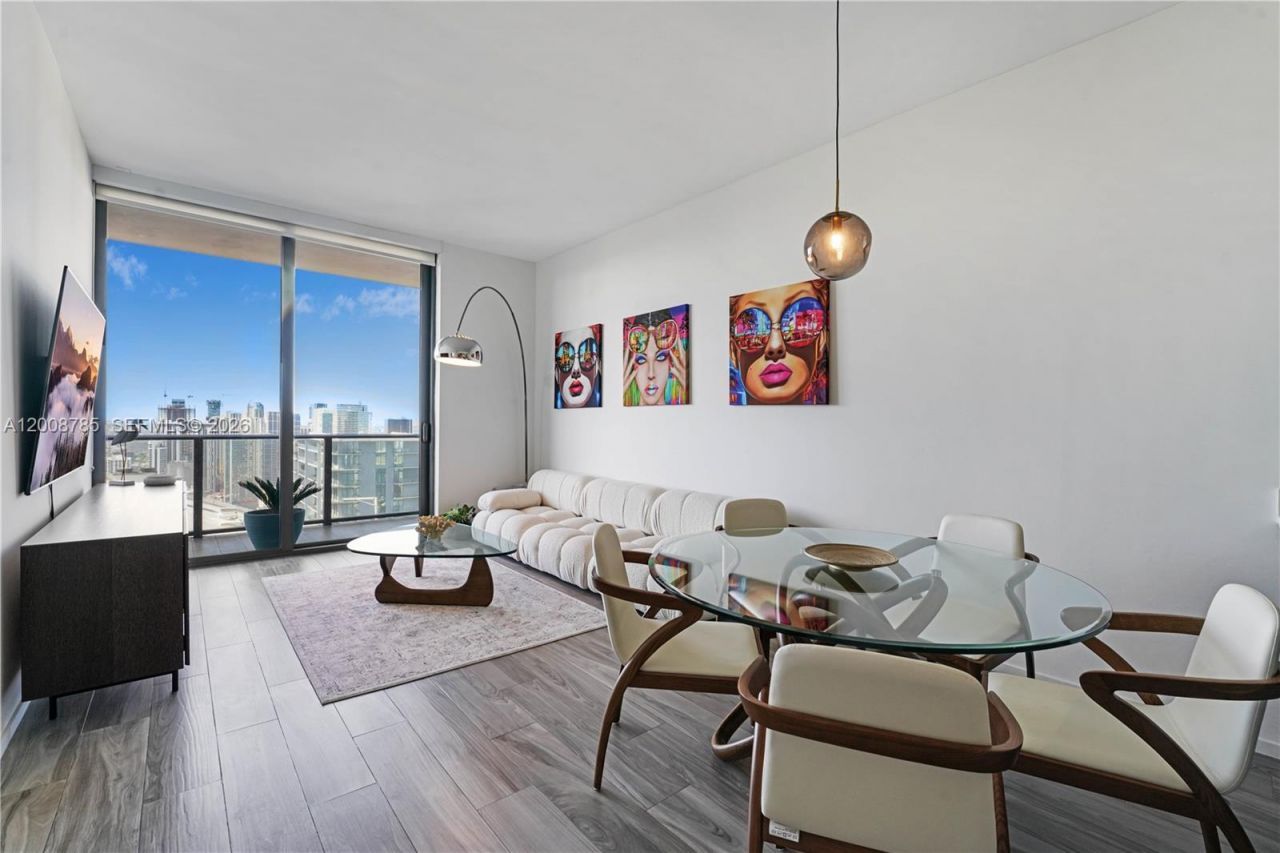801 S Miami Ave, Unit 5206, Miami, FL 33130 Photo