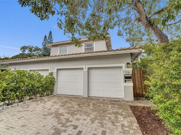 1118 NE 1st Ave , Fort Lauderdale, FL 33304
