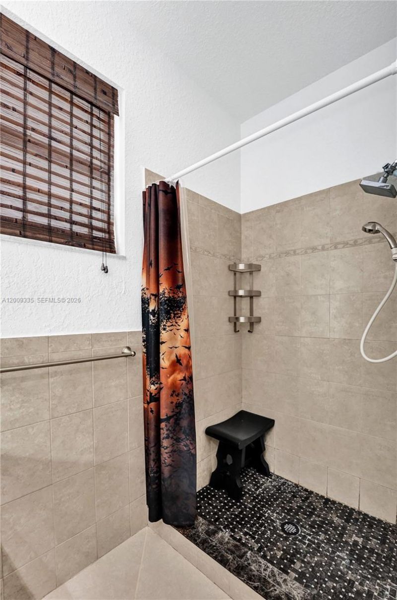 1118 NE 1st Ave , Fort Lauderdale, FL 33304 Photo
