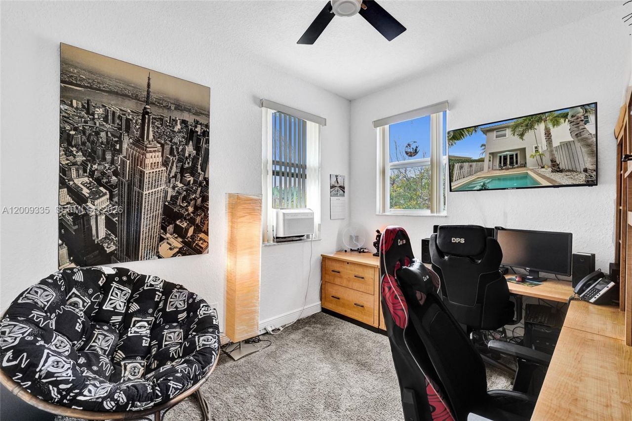 1118 NE 1st Ave , Fort Lauderdale, FL 33304 Photo