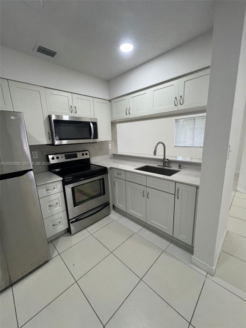 9203 SW 138th Pl , Unit 9203, Miami, FL 33186 Photo