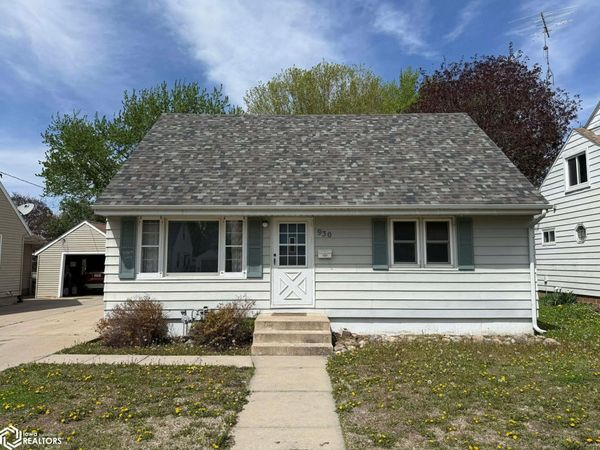 930 16th St. NE, Mason City, IA 50401
