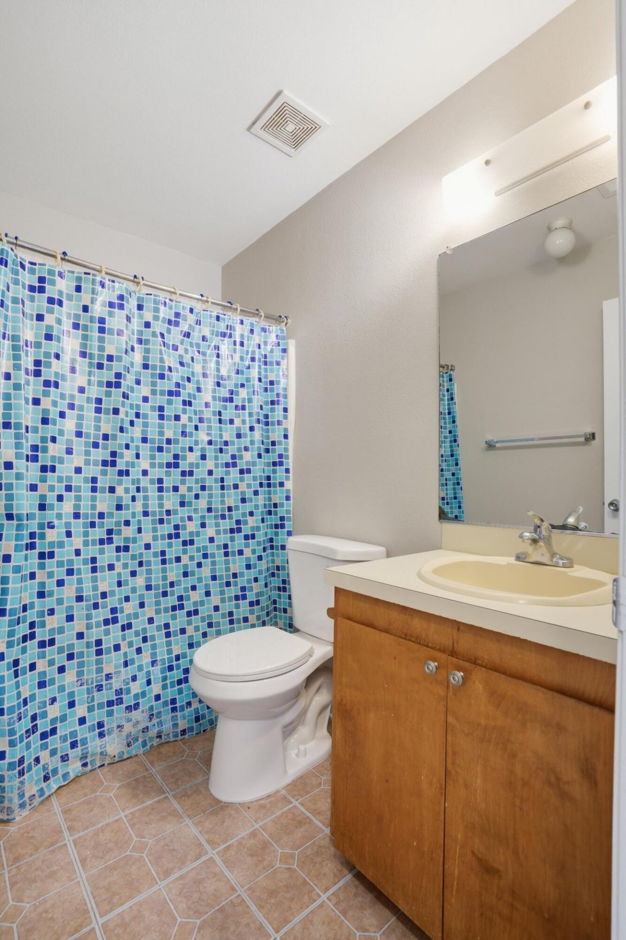 605 Waterwood Drive Photo 21