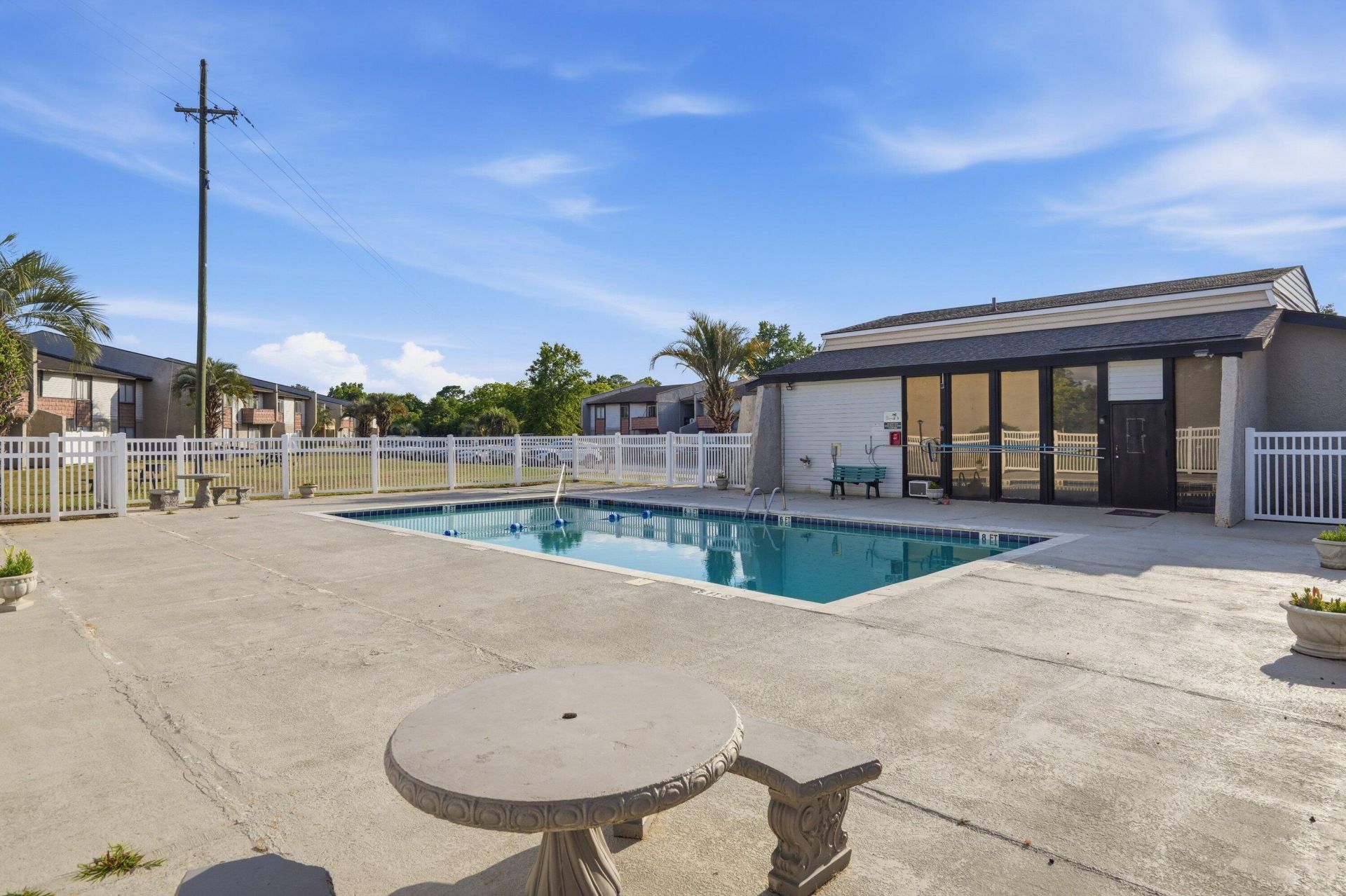 605 Waterwood Drive Photo 31