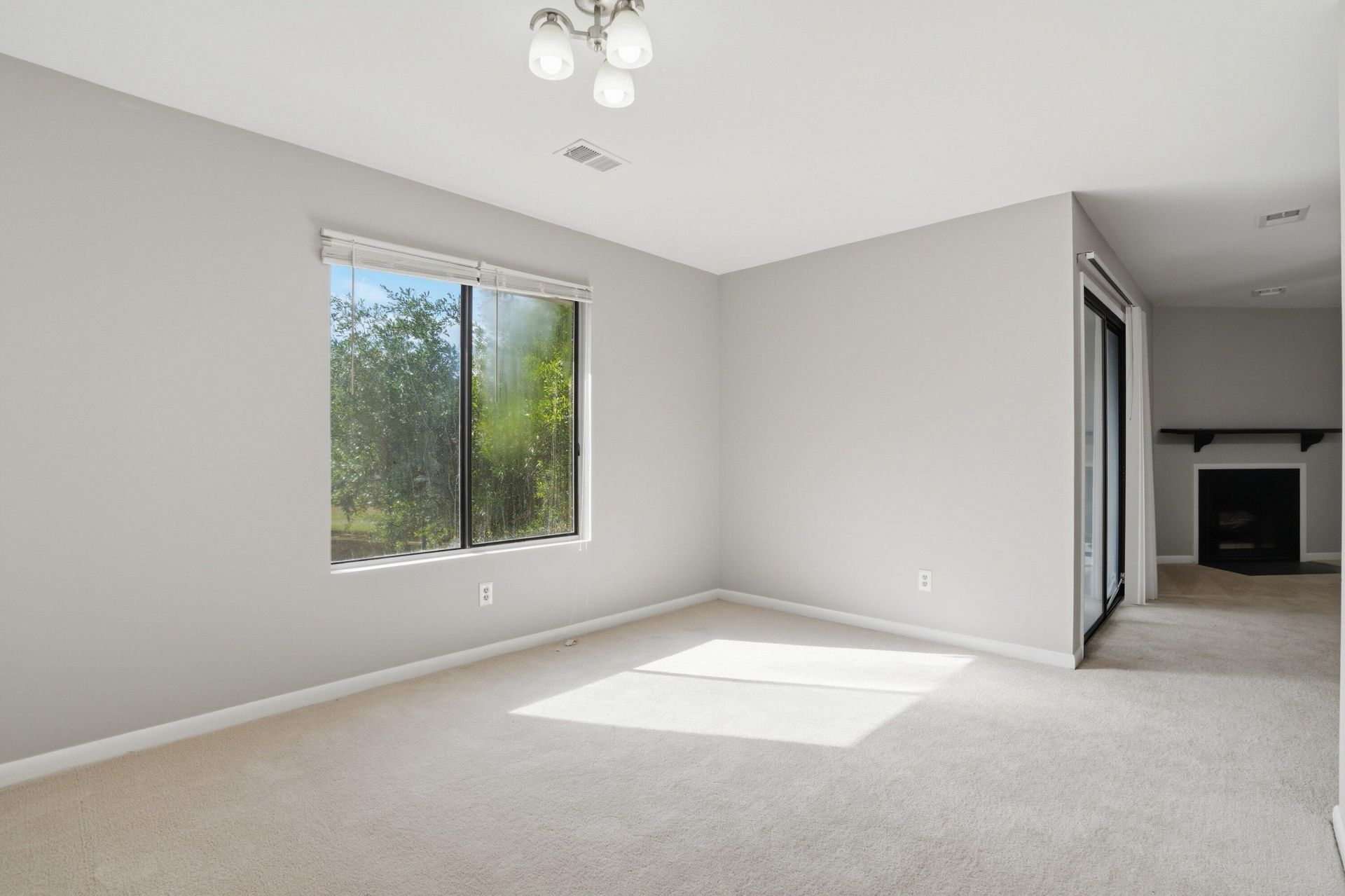 605 Waterwood Drive Photo 9