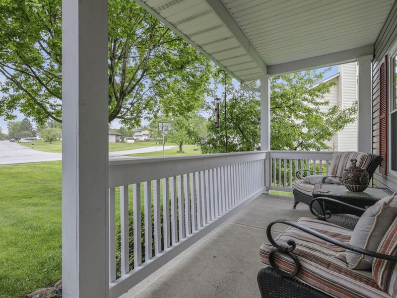 511 Laurel Drive SW, Etna, OH 43062 Photo 3