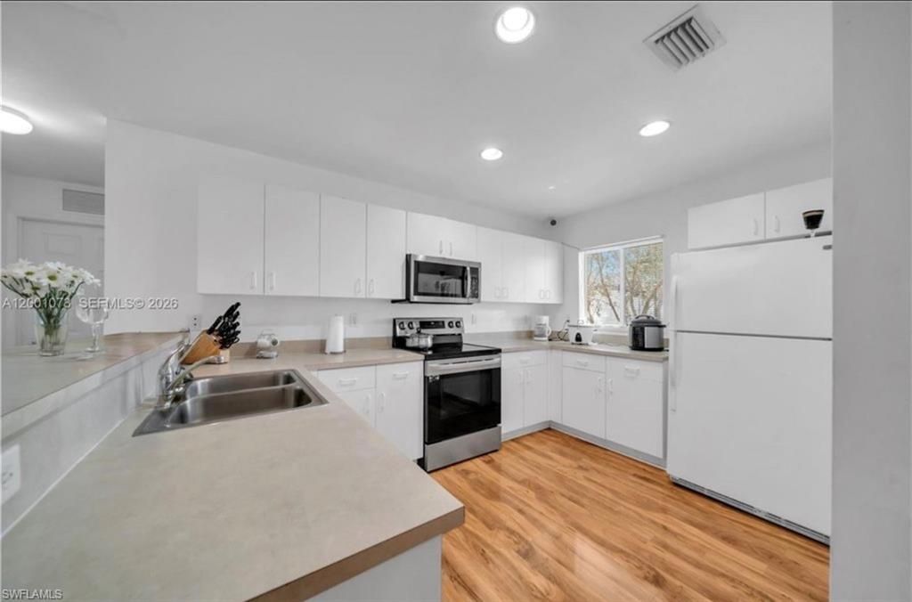 2840 NW 2nd Ter , Cape Coral, FL 33993 Photo
