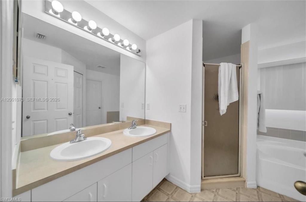 2840 NW 2nd Ter , Cape Coral, FL 33993 Photo