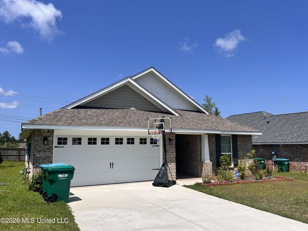 14017 Oak Arbor Drive, Gulfport, MS 39503
