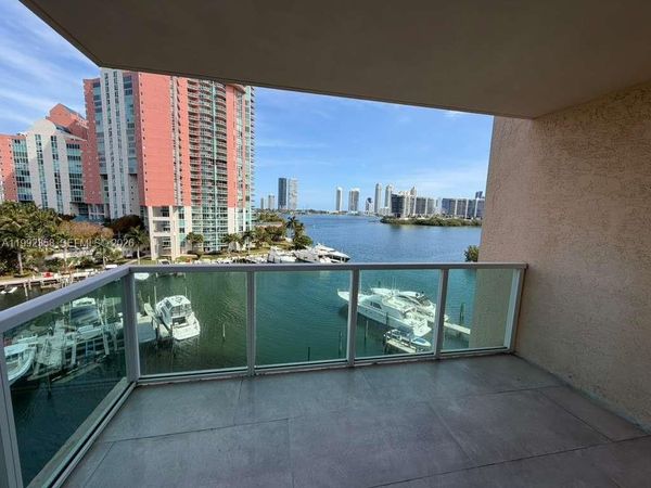 3330 NE 190th St , Unit 710, Aventura, FL 33180