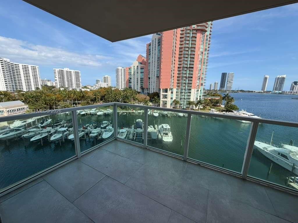 3330 NE 190th St , Unit 710, Aventura, FL 33180 Photo