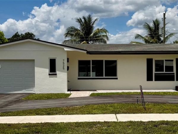 7525 Garfield St, Hollywood, FL 33024