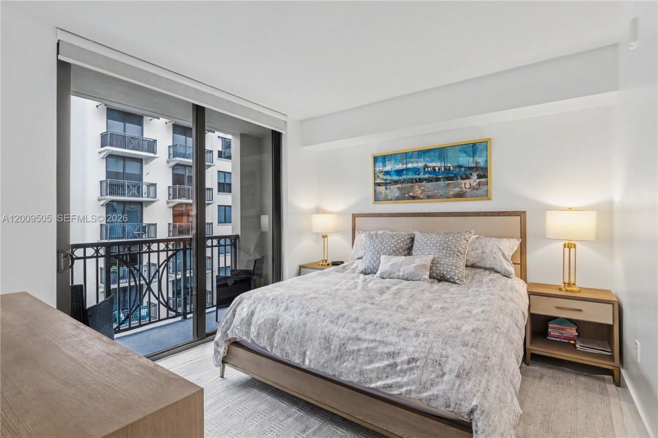 301 Altara Ave , Unit 822, Coral Gables, FL 33146 Photo