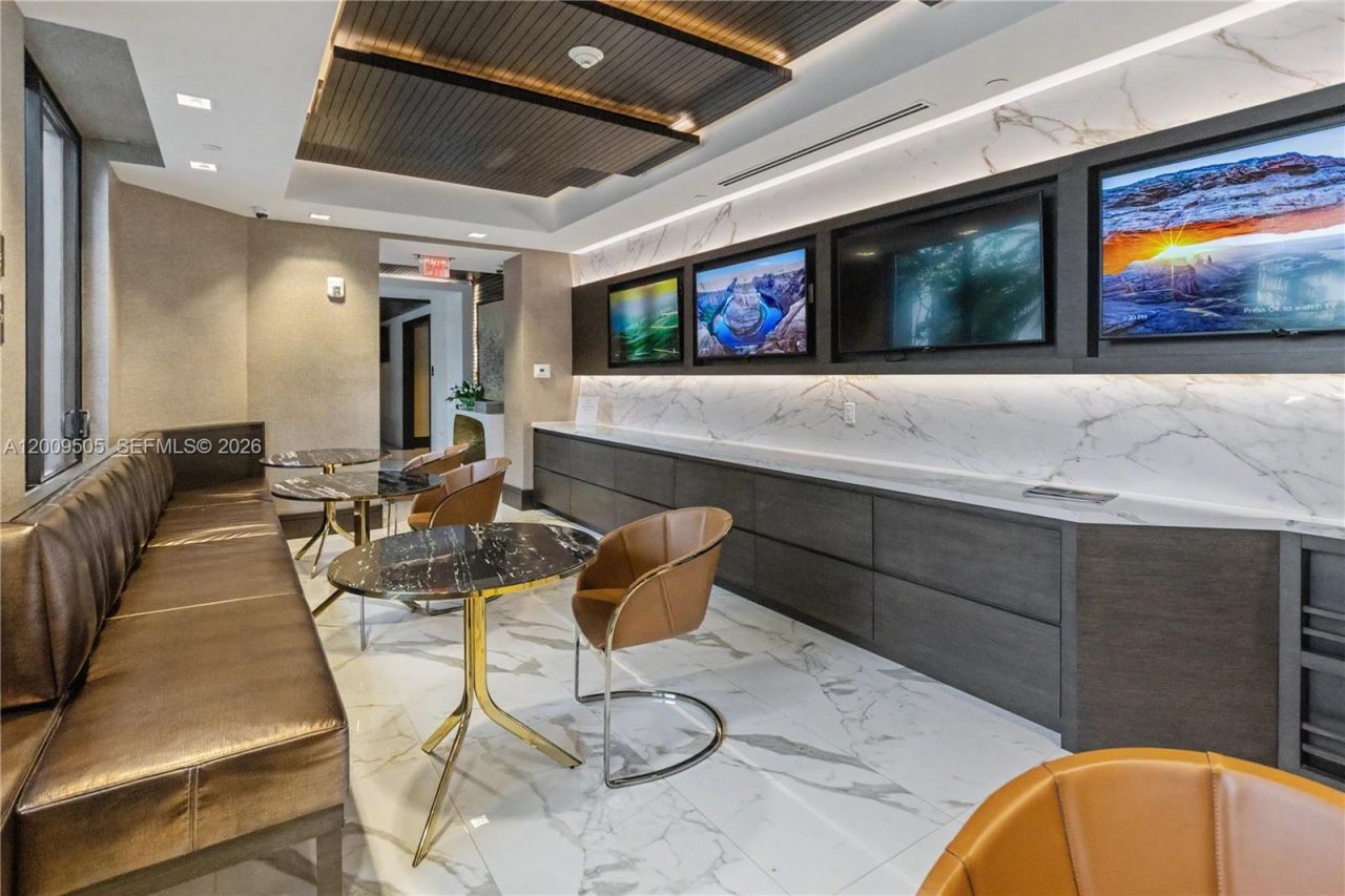 301 Altara Ave , Unit 822, Coral Gables, FL 33146 Photo