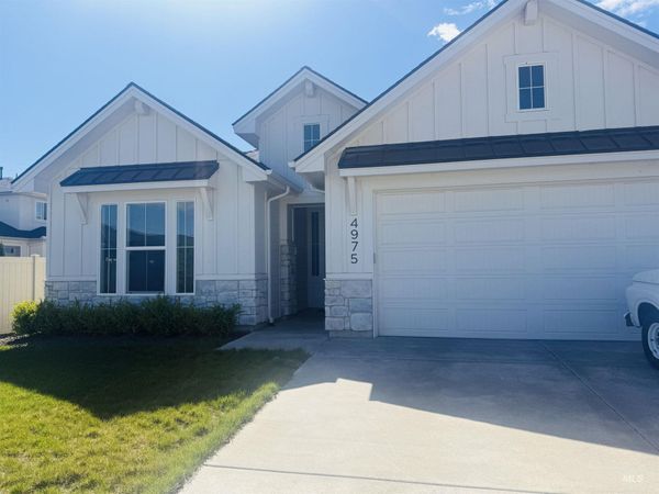 4975 N Brock Ave, Meridian, ID 83646