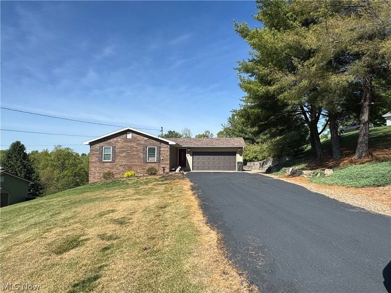 165 Wynnwood Drive, Marietta, OH 45750 Photo 2