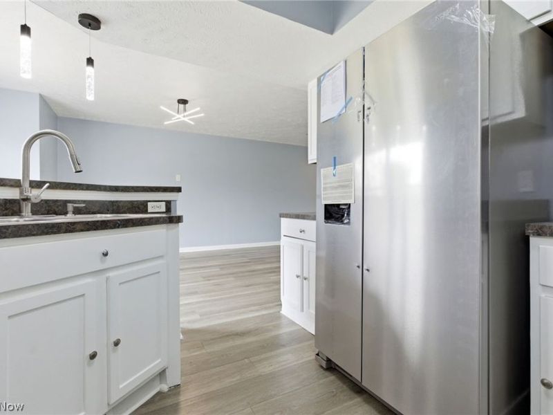 17583 Wildwood Lane, Cleveland, OH 44119 Photo 11