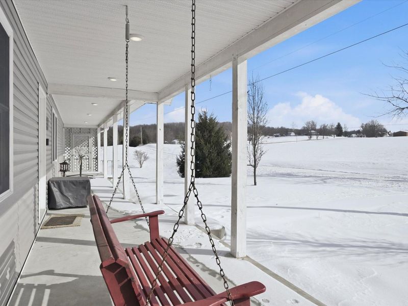 13731 Saw Mill Road, Hillsboro, OH 45133 Photo 2