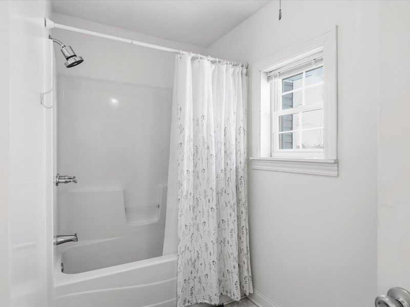 13731 Saw Mill Road, Hillsboro, OH 45133 Photo 23