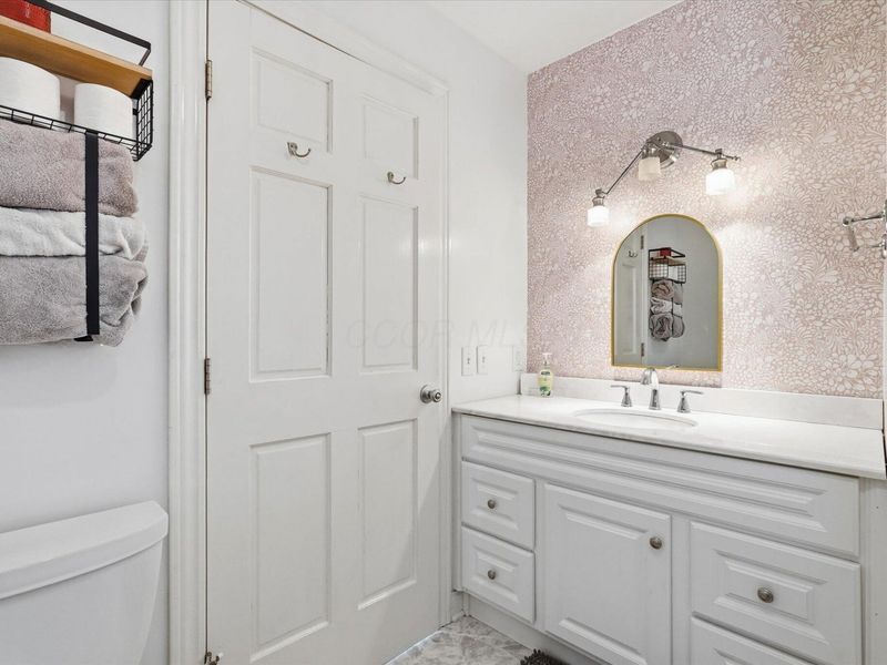 13731 Saw Mill Road, Hillsboro, OH 45133 Photo 24