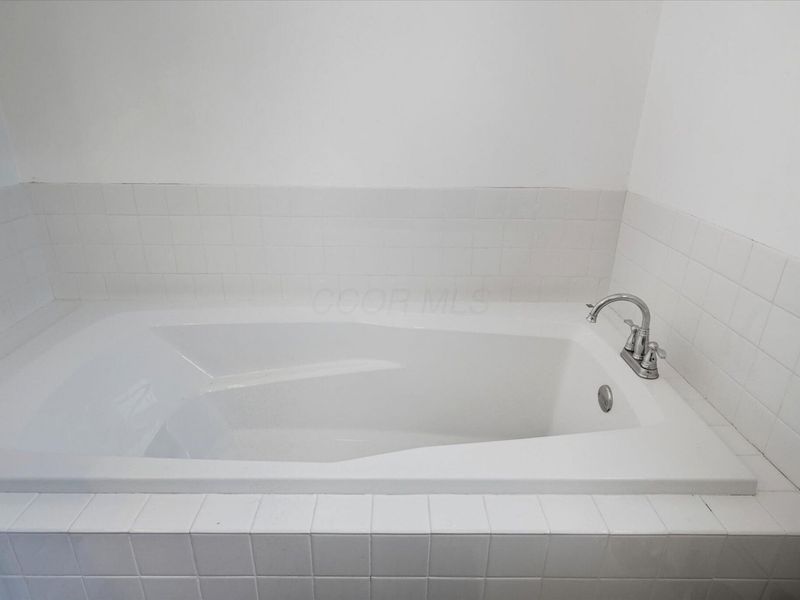 13731 Saw Mill Road, Hillsboro, OH 45133 Photo 29