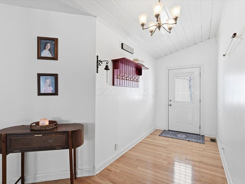 13731 Saw Mill Road, Hillsboro, OH 45133 Photo 7