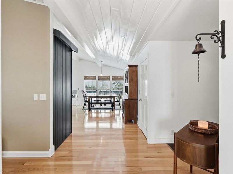 13731 Saw Mill Road, Hillsboro, OH 45133 Photo 8