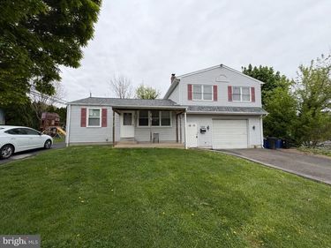 122 GLEN AVENUE, LANGHORNE, PA 19047