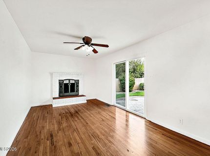 281 Devere Way, Sparks, NV 89431 Photo