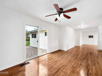 281 Devere Way, Sparks, NV 89431 Photo