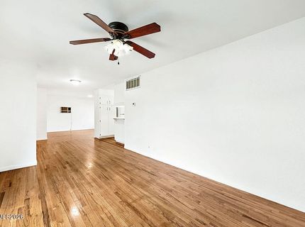 281 Devere Way, Sparks, NV 89431 Photo