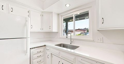 281 Devere Way, Sparks, NV 89431 Photo