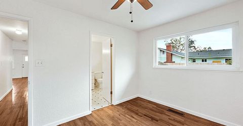 281 Devere Way, Sparks, NV 89431 Photo