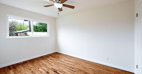 281 Devere Way, Sparks, NV 89431 Photo