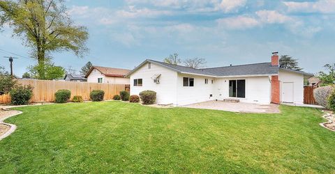 281 Devere Way, Sparks, NV 89431 Photo