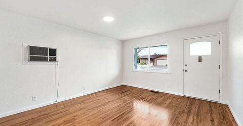 281 Devere Way, Sparks, NV 89431 Photo