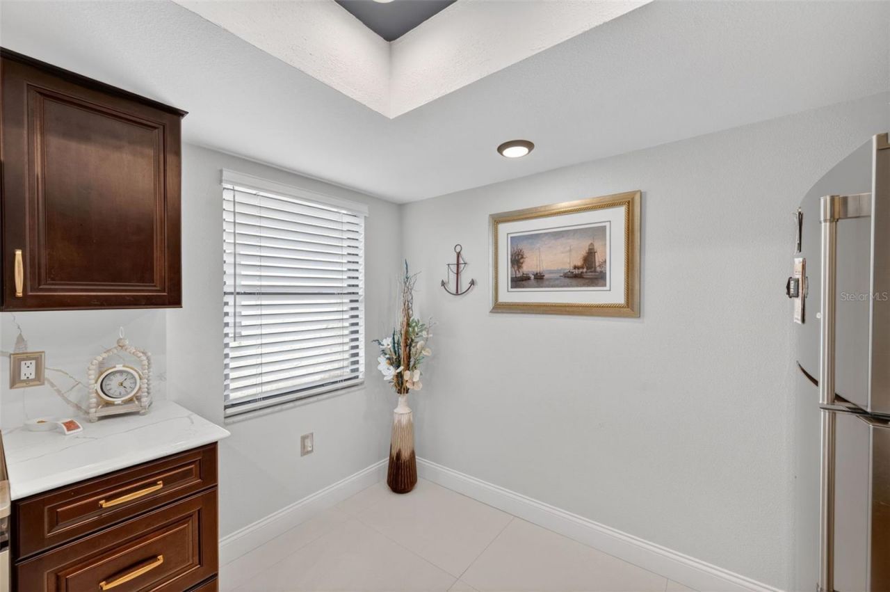 700 Starkey Road, Unit 352, Largo, FL 33771 Photo