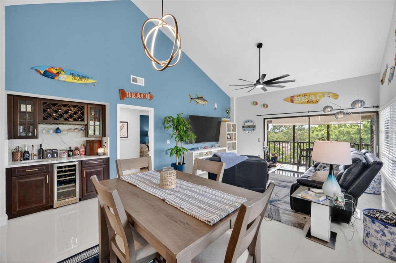700 Starkey Road, Unit 352, Largo, FL 33771 Photo