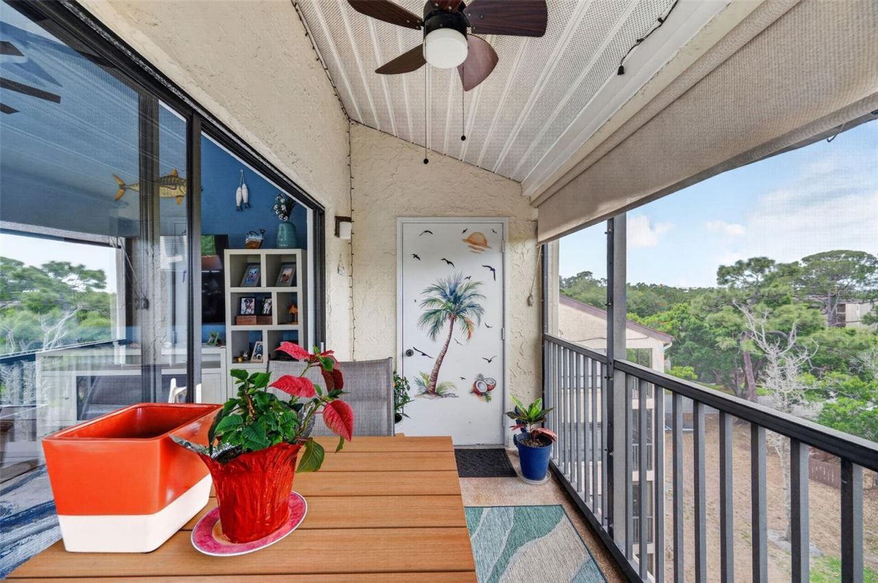 700 Starkey Road, Unit 352, Largo, FL 33771 Photo