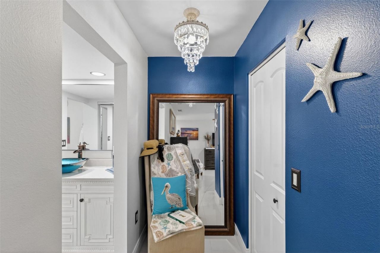 700 Starkey Road, Unit 352, Largo, FL 33771 Photo