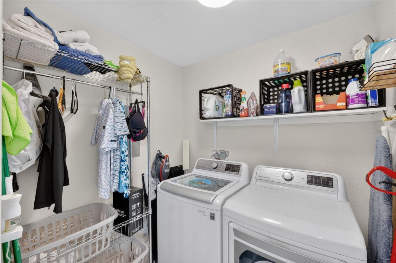 700 Starkey Road, Unit 352, Largo, FL 33771 Photo