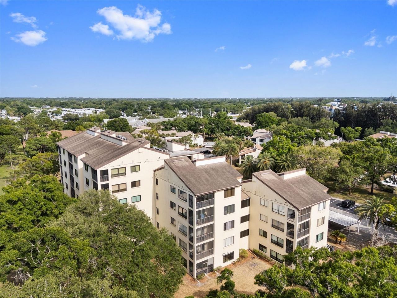 700 Starkey Road, Unit 352, Largo, FL 33771 Photo