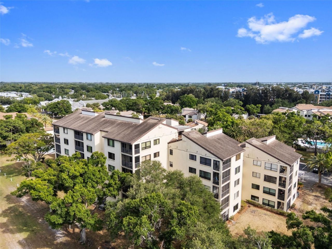 700 Starkey Road, Unit 352, Largo, FL 33771 Photo