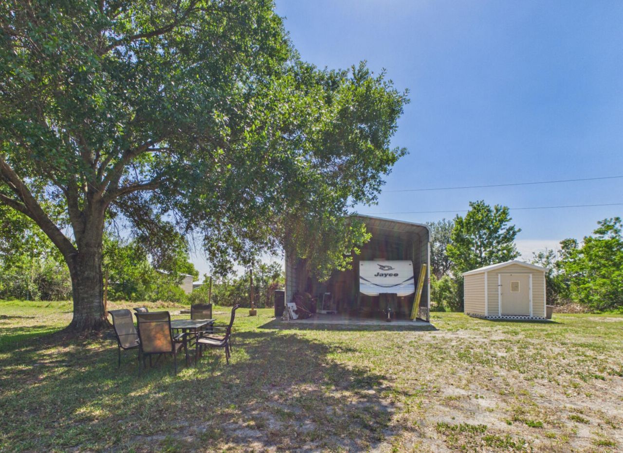 793 SW 85th Avenue, Okeechobee, FL 34974 Photo